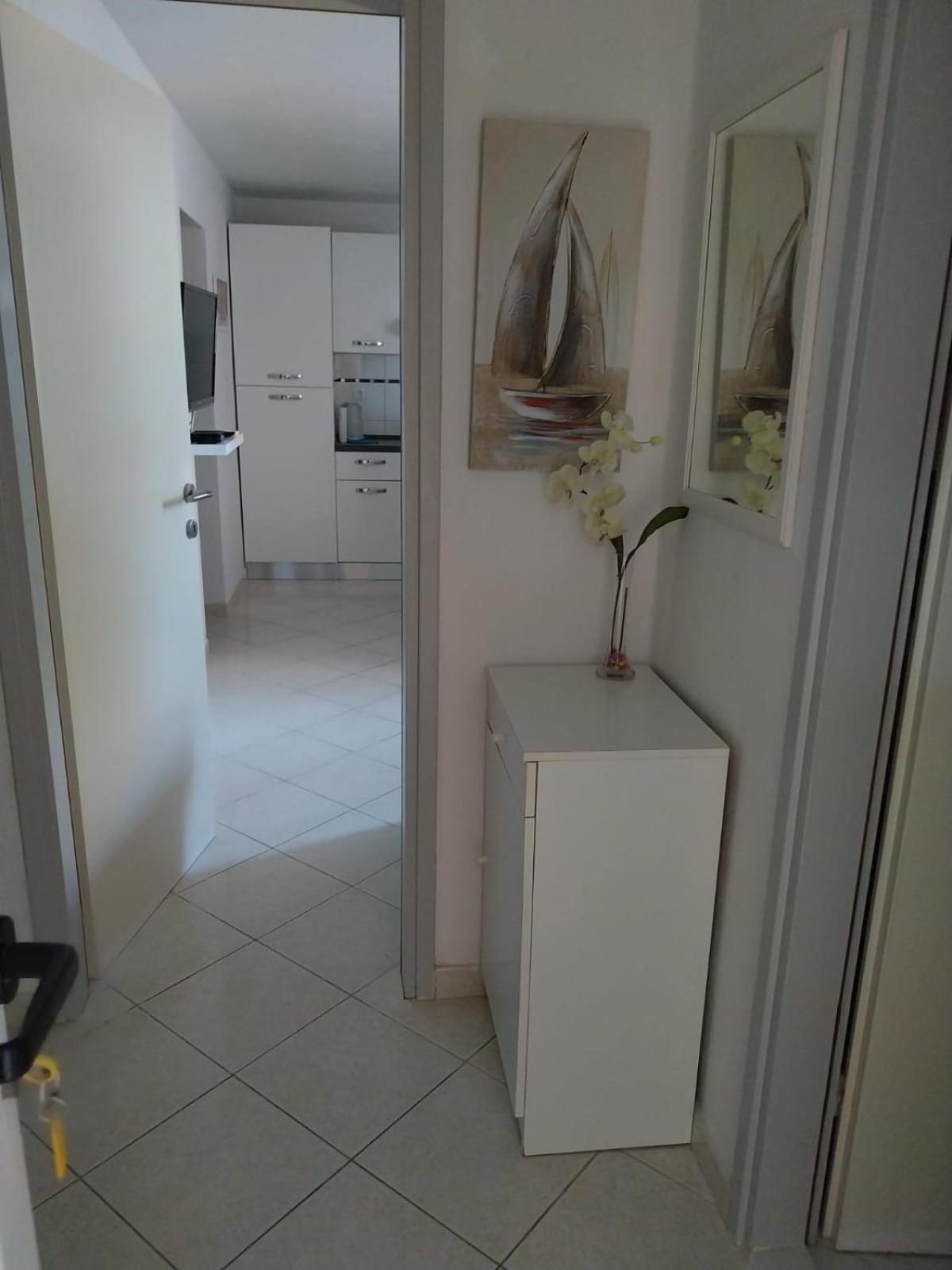 Apartment Miletic โตรกีร์ ภายนอก รูปภาพ